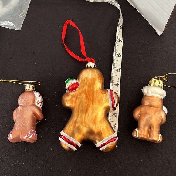 Three glass gingerbread men ornaments - Picture 3 of 3